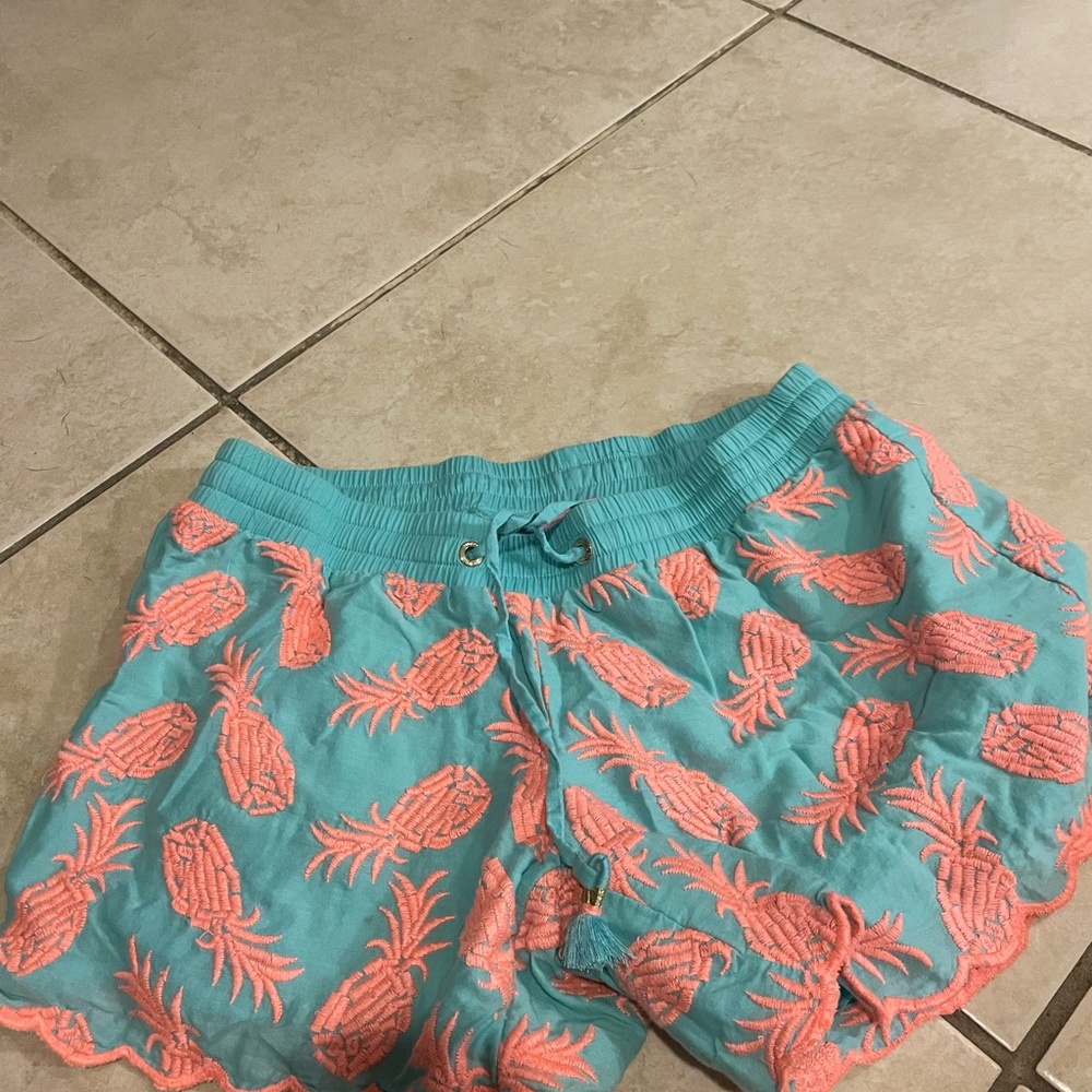 Lilly Pulitzer small shorts. Mint condition